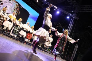 Koncert nacionalnog folklornog ansambla „Venac“ sa Kosova i Metohije