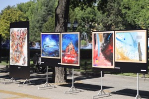 Izložba radova umetnika iz Srbije i regiona sa Likovne kolonije „Vidovdan 2024“