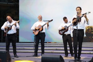 Tamburaški orkestar "Ravnica"