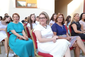 Svečani prijem za učenike prvake srednjih škola razreda na hrvatskom jeziku