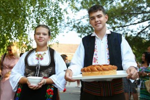 Doček dece u akciji "Deci Kosmeta sa osmehom, zajedno u školskim klupama"