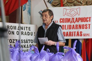 Podela prehrambene pomoći UG "Solidarnost" za socijalno ugrožene