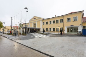 Predsednik Vučić u obilasku završnih radova na Železničkoj stanici u Subotici