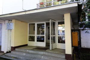 Uručenje udžbenika deci iz romske zajednice i socijalno ugroženima