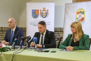 Potpisivanje sporazuma o finansiranju MNS, APV i NSZ