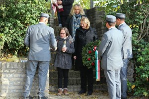 Komemoracija žrtvama iz 1944. godine (Ptica slomljenih krila)