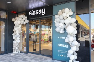 Tržni centar "SUper shop" - Bajnatska 21