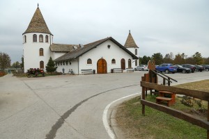 Sekretar Ivanišević u poseti Vili "Majur" i ergeli "Kelebija"