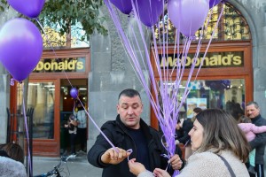Puštanje balona povodom Svetskog dana prevremeno rođenih beba