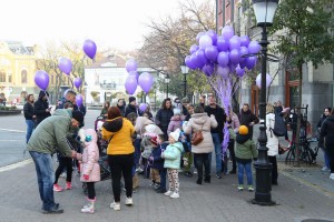 Puštanje balona povodom Svetskog dana prevremeno rođenih beba