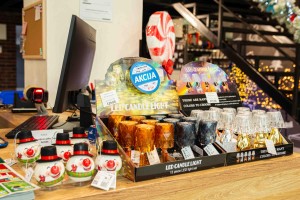 Elementa - praznična dekoracija za vaš životnii poslovni ambijent