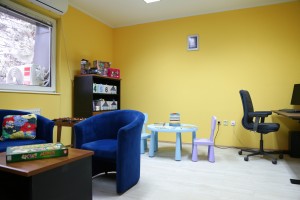 Оtvaranje obnovljene prostorije gde će se odvijati viđenja u kontrolisanim uslovima dece i roditelja sa kojima deca ne žive