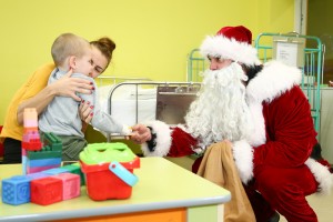 Dodela paketića Gorske službe spašavanja subotičkoj bolnici