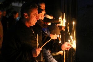 Paljenje badnjaka i prigodan program povodom Badnjeg dana