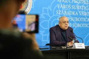 Obraćanje gradonačelnika Bakića na temu akuelnih dešavanja u gradu