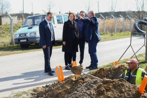 Obilazak radova na proširenju vodovodne mreže u naselju Zorka