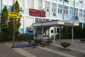 Protest isped Ekonomskog studenta koji žele da uče