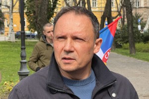 Polaganje venaca na Spomenik "Njihovoj vernosti"