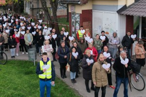 Protest ispred bolnice i humanitarna akcija za štićenike "Kolevke"