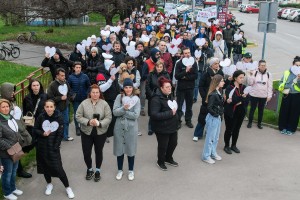 Protest ispred bolnice i humanitarna akcija za štićenike "Kolevke"