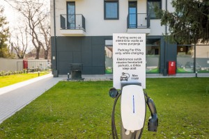 "TESLA Residence" - moderan apartmanski kompleks (Šantićeva 7)