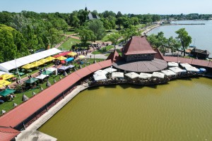 Prvi maj (pre podne) uz obalu palićkog jezera - iz ptičje perspektive