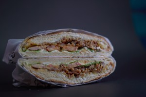 "Pingvin gyros & fast food"