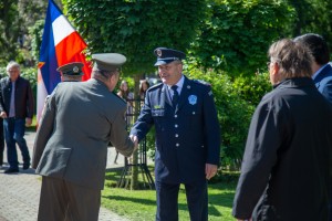 Polaganje venaca na Spomenik žrtvama fašizma