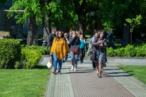 Polaganje venaca na Spomenik žrtvama fašizma