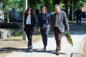 Polaganje venaca na Spomen-kompleks Palim crvenoarmejcima u Dudovoj šumi