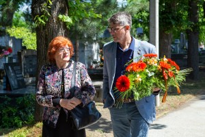 Polaganje venaca na Spomen-kompleks Palim crvenoarmejcima u Dudovoj šumi