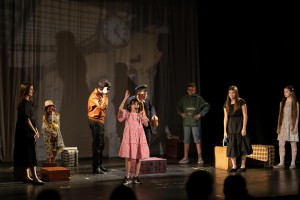 Predstava "Zverčica i lepotan"