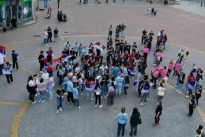 Maturanti Hemijske škole proslavljaju završetak srednjeg obrazovanja