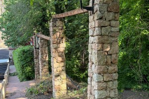 Zamena stubova na Letnjoj pozornici