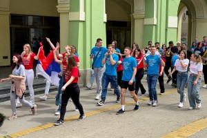Maturanti Ekonomske škole na Gradskom trgu