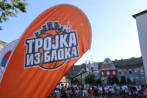 Humanitarni turnir "Trojka iz bloka"