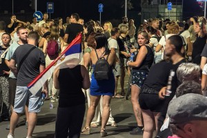 Blokada raskrsnice kod hotela Patria