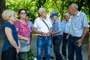 Obeležavanje Dana borca polaganjem vanaca na Spomenik "Njihovoj vernosti"