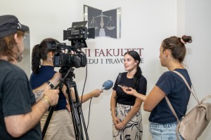 Polaganje prijemnog ispita na Pravnom fakultetu za privredu i pravosuđe