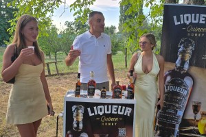 Prvi seoski noćni bazar u Ljutovu