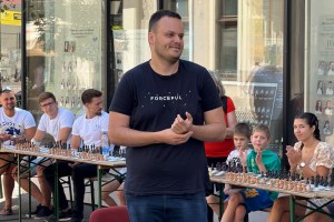 Šahovska simultanka sa velemajstorom Aleksandrom Inđićem