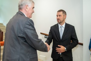 Prijem u Hrvatskom nacionalno veću za ministra Dema Berišu