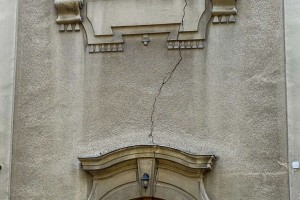 Oštećenja na Katedrali Svete Tereze Avilske