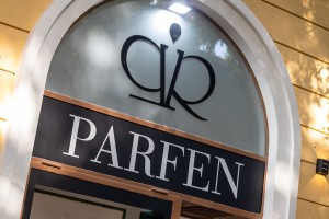 Parfimerija "Parfen" - Dimitrija Tucovića 8