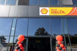 „Straus cars“ - autoservis i salon automobila