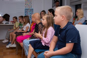 Dodela diploma povodom završetka osnovnog  kursa SuanPan mentalne aritmetike