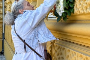 Polaganje venca na spomen ploči žrtvama fašističkog terora u Žutoj kući