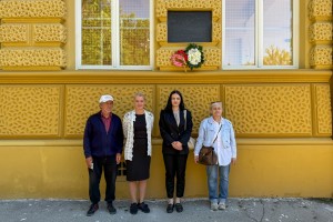 Polaganje venca na spomen ploči žrtvama fašističkog terora u Žutoj kući