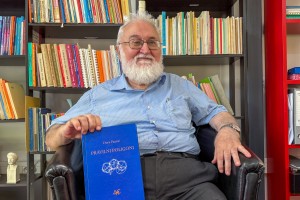 Predavanje prof. dr Đura Paunića iz oblasti geometrije