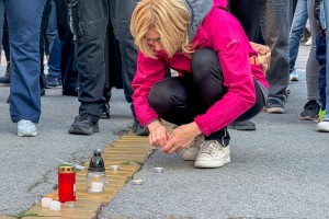 Komemorativni skup povodom smrti Halida Bešlića